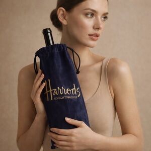 Harrods Knightsbridge Navy Blue Wine Bag with Gold Logo Drawstring Sleeve